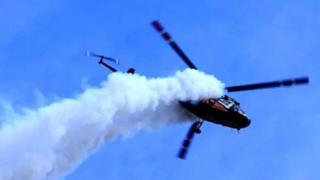 لحظه سقوط بالگرد در آمریکا لحظه سقوط بالگرد در آمریکا