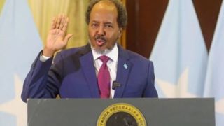 هشدار رئیسجمهور سومالی: اسرائیل به دنبال کنترل گذرگاه های آبی راهبردی است هشدار رئیسجمهور سومالی: اسرائیل به دنبال کنترل گذرگاه های آبی راهبردی است