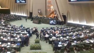 این خانوادهها زمین رایگان میگیرند/ عوارض ورودی گردشگران خارجی به مشهد مقدس مشخص شد این خانوادهها زمین رایگان میگیرند/ عوارض ورودی گردشگران خارجی به مشهد مقدس مشخص شد