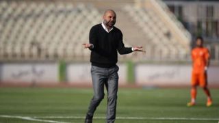 اولین پسلرزه خشم هواداران؛ استقلال رسما بیسرمربی شد! اولین پسلرزه خشم هواداران؛ استقلال رسما بیسرمربی شد!