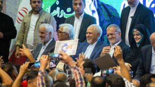 مدیری که حامی سرسخت پزشکیان بود، برکنار شد مدیری که حامی سرسخت پزشکیان بود، برکنار شد