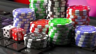 بلاگرهای مروج قماربازی دستگیر شدند بلاگرهای مروج قماربازی دستگیر شدند