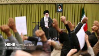 رکوردشکنی ۷۵ هزار نفری دانشجویان برای دیدار با رهبر انقلاب رکوردشکنی ۷۵ هزار نفری دانشجویان برای دیدار با رهبر انقلاب