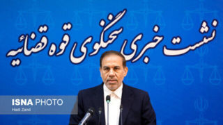 جهش قیمت ارز به بهانه کنترل تورم قابل قبول نیست/ حکم اعدام سه سارق مسلح آماده اجرا است جهش قیمت ارز به بهانه کنترل تورم قابل قبول نیست/ حکم اعدام سه سارق مسلح آماده اجرا است