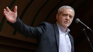 پزشکیان: با جدیت پیگیر صدور به موقع مجوزهای مورد نیاز سرمایهگذاران هستیم پزشکیان: با جدیت پیگیر صدور به موقع مجوزهای مورد نیاز سرمایهگذاران هستیم