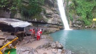 یک جوان در آبشار شیرآباد غرق شد یک جوان در آبشار شیرآباد غرق شد