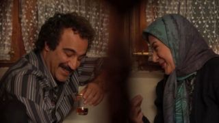 کتاب و کتابخوانی در سری جدید مجموعه «پایتخت» / نمایش تصنعی فرهیختگی کتاب و کتابخوانی در سری جدید مجموعه «پایتخت» / نمایش تصنعی فرهیختگی