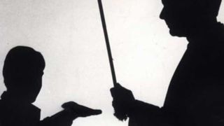 تهدید دانشآموزان سنندجی بعد از تنبیه بدنی: اعدامتان میکنیم! تهدید دانشآموزان سنندجی بعد از تنبیه بدنی: اعدامتان میکنیم!