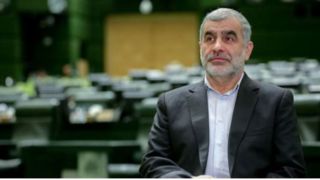 احکام شهرداران به مدت یک سال تمدید شد احکام شهرداران به مدت یک سال تمدید شد