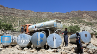 سرزمین چشمهها، تشنه شد سرزمین چشمهها، تشنه شد