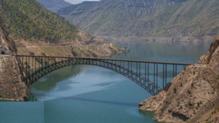 سد کارون۴ قلب فیروزهای چهارمحال و بختیاری سد کارون۴ قلب فیروزهای چهارمحال و بختیاری