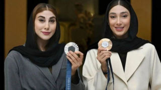 جنجال ناهید کیانی و مبینا نعمتزاده در خارج از ایران/ اقدام عجیب و خارج از عرف کیانی جنجال ناهید کیانی و مبینا نعمتزاده در خارج از ایران/ اقدام عجیب و خارج از عرف کیانی