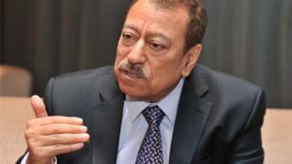 روی آوردن به واشنگتن و پاریس بیفایده است/ مقاومت مشکل گشاست روی آوردن به واشنگتن و پاریس بیفایده است/ مقاومت مشکل گشاست