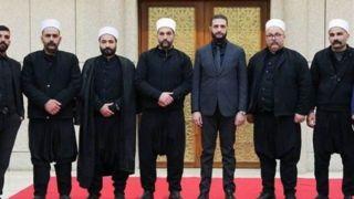 «دروزیان» اطراف دمشق، سلاحهای خود را تحویل دادند «دروزیان» اطراف دمشق، سلاحهای خود را تحویل دادند