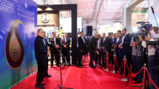 پزشکیان: اتصال شرکتهای نفت، گاز و پتروشیمی به دانشگاهها یک رویداد برد-برد است پزشکیان: اتصال شرکتهای نفت، گاز و پتروشیمی به دانشگاهها یک رویداد برد-برد است