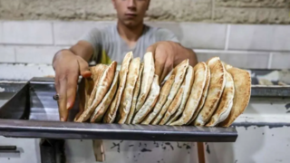 تولید نان در غزه از سر گرفته شد تولید نان در غزه از سر گرفته شد