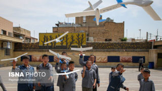 «فقر» و «اعتیاد» عمده علت حضور کودکان کار در خیابان/ ۷۳ درصد این کودکان با والدینشان زندگی میکنند «فقر» و «اعتیاد» عمده علت حضور کودکان کار در خیابان/ ۷۳ درصد این کودکان با والدینشان زندگی میکنند