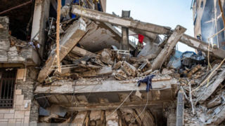 هدف قرار دادن تعدادی از اساتید دانشگاه نشانه واضح از اهمیت حرکت و رشد علمی کشور است هدف قرار دادن تعدادی از اساتید دانشگاه نشانه واضح از اهمیت حرکت و رشد علمی کشور است