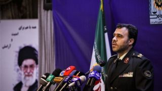 سخنگوی پلیس: ۱۴ پهباد دشمن شناسایی و ساقط شد سخنگوی پلیس: ۱۴ پهباد دشمن شناسایی و ساقط شد