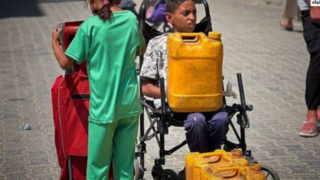 کمبود آب، یکی از اصلی ترین چالشهای اهالی غزه کمبود آب، یکی از اصلی ترین چالشهای اهالی غزه