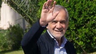 انتقاد سخنگوی کمیسیون امنیت ملی و سیاست خارجی مجلس به پزشکیان انتقاد سخنگوی کمیسیون امنیت ملی و سیاست خارجی مجلس به پزشکیان