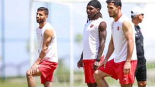 آخرین وضعیت حضور بیفوما در ترکیب پرسپولیس آخرین وضعیت حضور بیفوما در ترکیب پرسپولیس