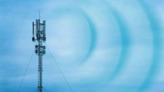 چرا اینترنت به روستاها نمیرسد؟ ردپای زیرساختهای ضعیف برق و انرژی چرا اینترنت به روستاها نمیرسد؟ ردپای زیرساختهای ضعیف برق و انرژی