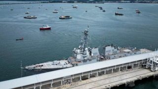 ونزوئلا: کشتی جنگی آمریکا به کشتی ماهیگیری ما حمله کرد ونزوئلا: کشتی جنگی آمریکا به کشتی ماهیگیری ما حمله کرد