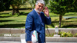 توضیحات وزیر فرهنگ درباره برگزاری کنسرت همایون شجریان توضیحات وزیر فرهنگ درباره برگزاری کنسرت همایون شجریان