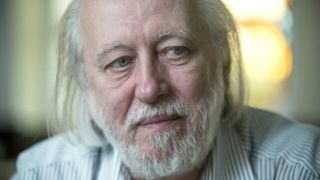 نخستین واکنش برنده نوبل ادبیات به این جایزه نخستین واکنش برنده نوبل ادبیات به این جایزه