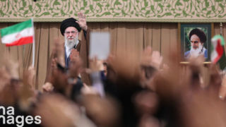 دیدار دانشآموزان و دانشجویان با رهبر انقلاب دیدار دانشآموزان و دانشجویان با رهبر انقلاب