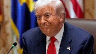 حکایت یک رئیسجمهور طمّاع؛ سوئیس چگونه ترامپ را خرید؟ حکایت یک رئیسجمهور طمّاع؛ سوئیس چگونه ترامپ را خرید؟