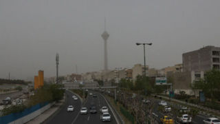 هوای تهران در آستانه شرایط نارنجی هوای تهران در آستانه شرایط نارنجی