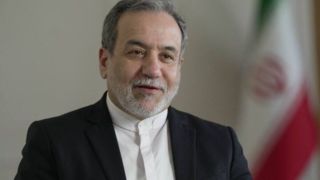 عراقچی: پیگیری پرداخت غرامت به قربانیان شیمیایی سردشت در دستورکار ماست عراقچی: پیگیری پرداخت غرامت به قربانیان شیمیایی سردشت در دستورکار ماست