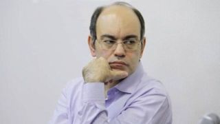 تالیف کتاب در ایران مهجور است/ انتشار ۷۱۷ اثر تالیف کتاب در ایران مهجور است/ انتشار ۷۱۷ اثر