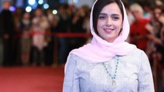 سیمرغ بلورین مضحک ترین بازیگر را به خانم علیدوستی بدهید! سیمرغ بلورین مضحک ترین بازیگر را به خانم علیدوستی بدهید!