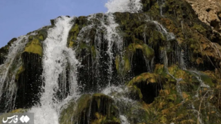 آبشار تزرج؛ جایی که طبیعت شعر میسراید آبشار تزرج؛ جایی که طبیعت شعر میسراید
