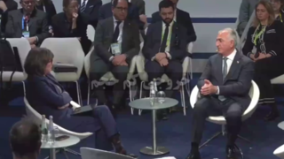 تحقیر پهلوی توسط سناتور آمریکایی تحقیر پهلوی توسط سناتور آمریکایی