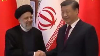 تفاوت استقبال شی از رئیس جمهور تروریست آمریکا و رئیس جمهور فقید ایران شهید رئیسی تفاوت استقبال شی از رئیس جمهور تروریست آمریکا و رئیس جمهور فقید ایران شهید رئیسی