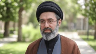 پیام رهبر انقلاب به مناسبت روز پاسداشت زبان فارسی و بزرگداشت حکیم ابوالقاسم فردوسی