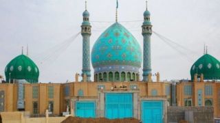 حضور پرچم مسجد جمکران در رختکن تیم ملی فوتبال حضور پرچم مسجد جمکران در رختکن تیم ملی فوتبال