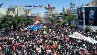مشهد در آستانه مراسم تشییع پیکر رهبر شهید مشهد در آستانه مراسم تشییع پیکر رهبر شهید