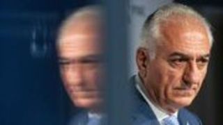 رضا پهلوی زیر آتش انتقاد اپوزیسیون رضا پهلوی زیر آتش انتقاد اپوزیسیون