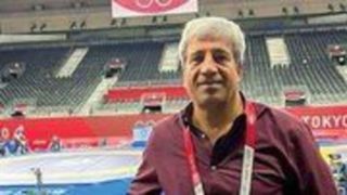 میکروفون باز کار دست گزارشگر داد؛ جمله جنجالی هادی عامل علیه حسن یزدانی + فیلم میکروفون باز کار دست گزارشگر داد؛ جمله جنجالی هادی عامل علیه حسن یزدانی + فیلم