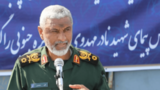 دریادار عظمایی: ناوهای آمریکا نزدیک تنگه هرمز شوند غرقشان میکنیم دریادار عظمایی: ناوهای آمریکا نزدیک تنگه هرمز شوند غرقشان میکنیم